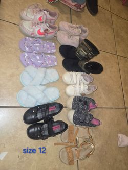 Girl shoes size 12 kid