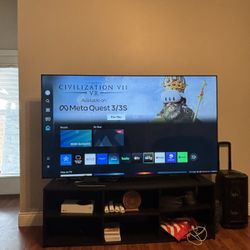 75 Inch Samsung Smart tv Like New