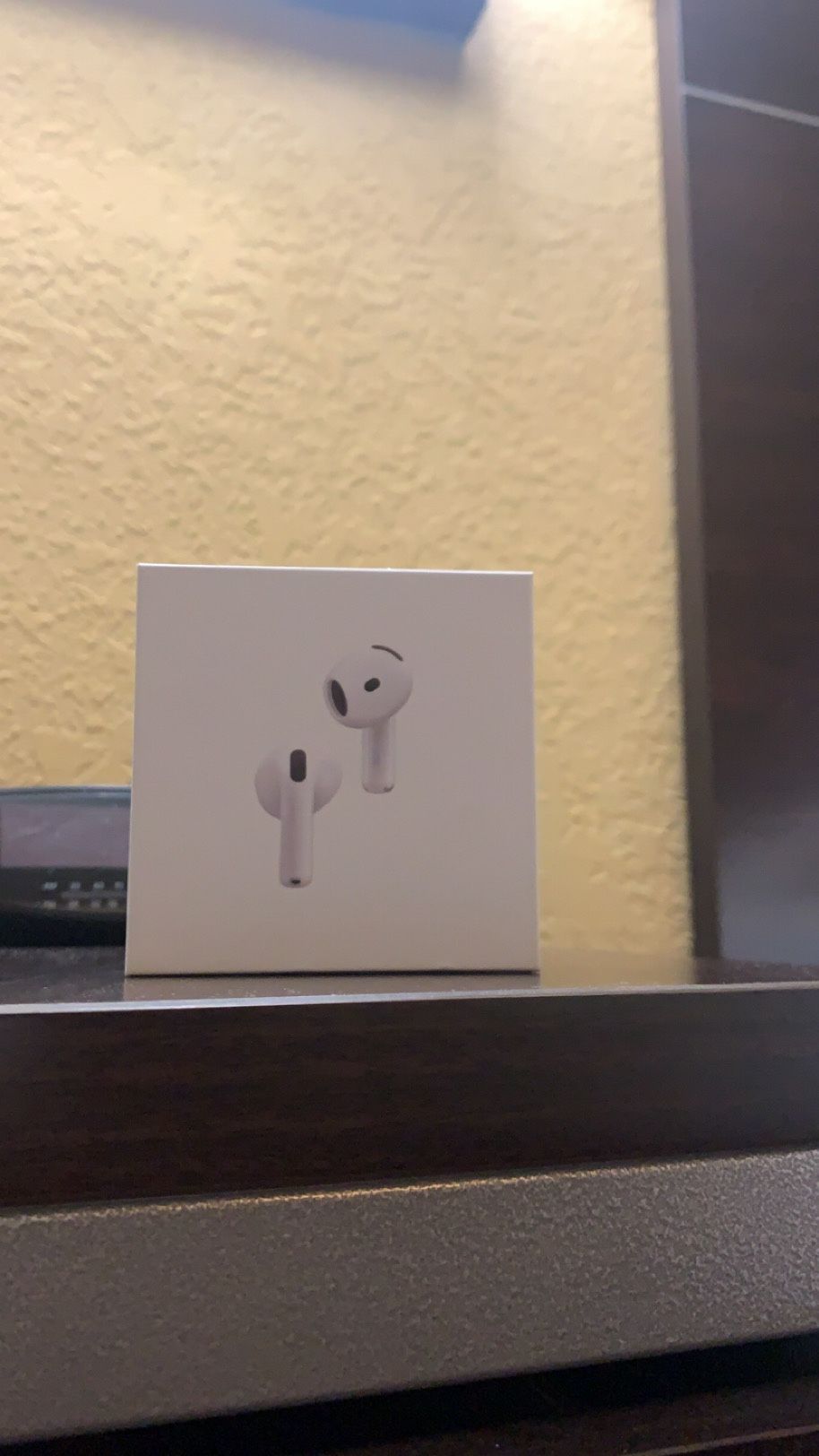 AirPods