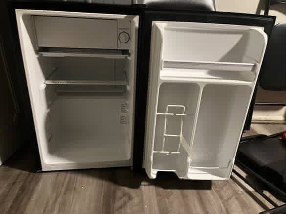 Mini Fridge Barley Used For The Low