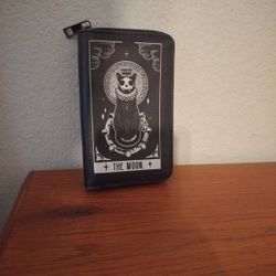 The Moon Tarot Wallet