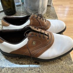 FootJoy golf Shoes Size 10.5