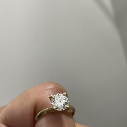 Diamond Ring Made In Lab 1.68 CARAT VS1