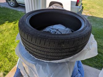 Good year eagle sport low pro 18" tires