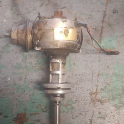 318 360 Mopar 70c Electronic Distributor  Used Condition. 35th Ave And McDowell Phx 
