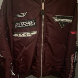 VETEMENTS BOMBER MAROON