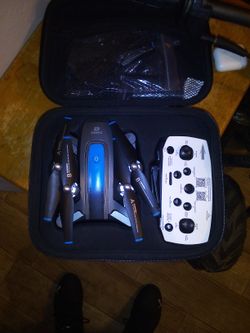 DEERC D10 FOLDABLE DRONE