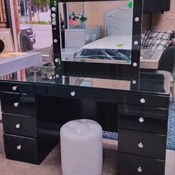 New Vanity Desk With Lights Only $899 