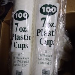 7. OZ. PLASTIC CUPS 1700 CUPS 