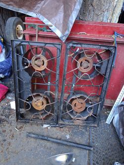 Vintage Cast Iron Gas Stove Grates – Set of 2