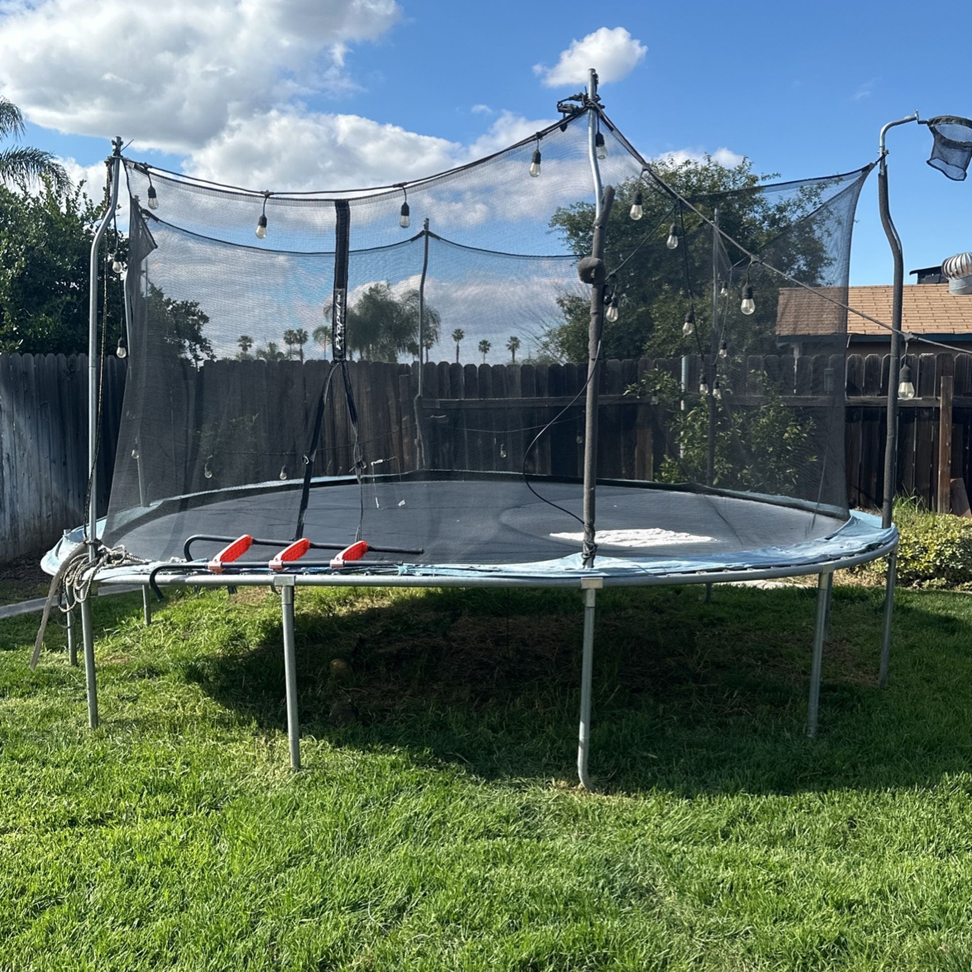 Trampoline