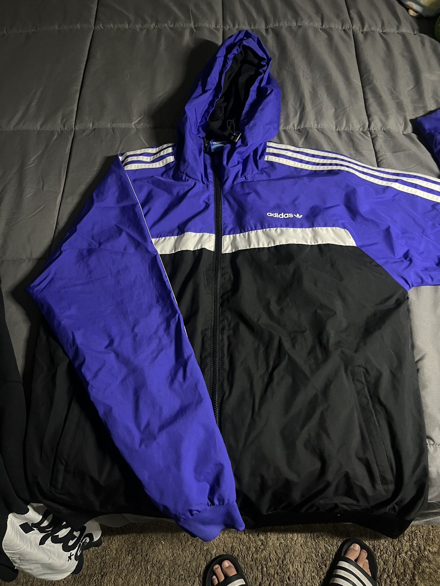 adidas windbreaker