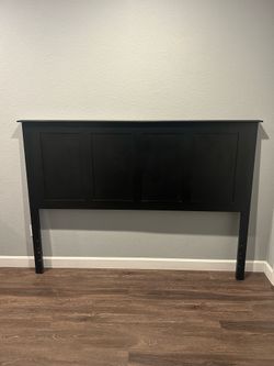 Daniel’s Amish solid wood, black Euro King Headboard