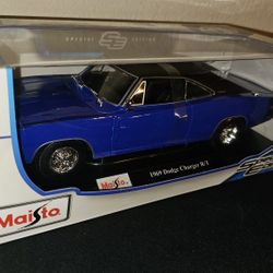 Maisto 1/18 1969 Dodge Charger R/T Blue