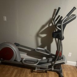 Freemotion Elliptical 