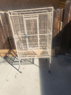 Birdcage metal 32 x23 x61h