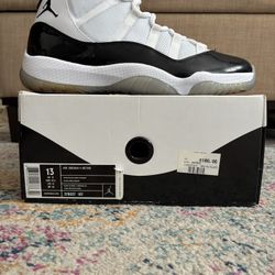 Air Jordan 11 Retro Concord