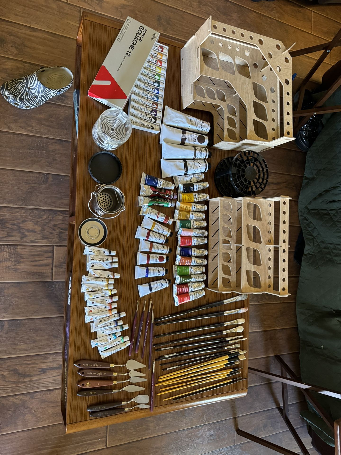 Oil Paints And Gouache Art Supplies