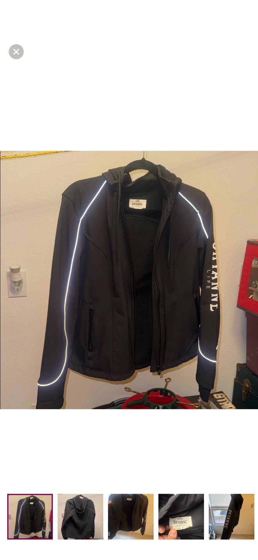 Shyanne raincoat / winter Women's Black zip up Jacket with hoodie