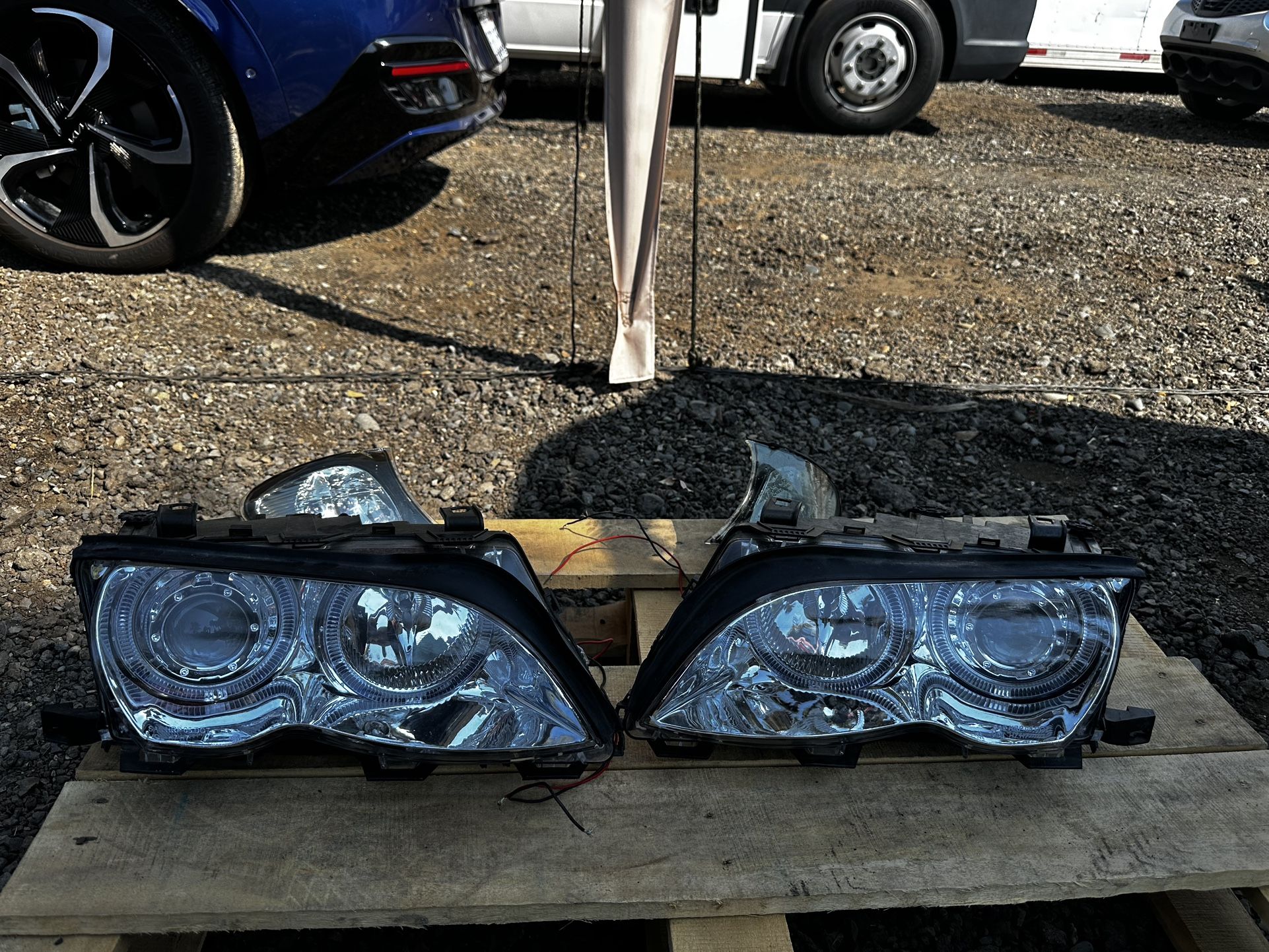 BMW E46 Headlights