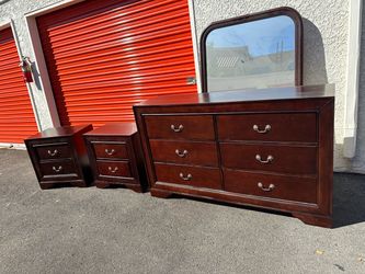 2 nightstands and one dresser