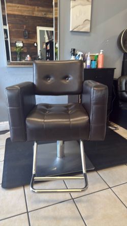 Beauty salon chair