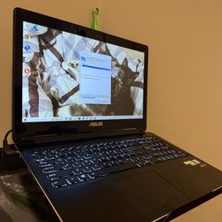 Asus Q552U 2-in-1 Touch 15.6" i7-6500U 2.5GHz 12GB RAM 500GB samsung SSD Windows 10