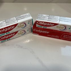 Toothpaste Colgate 
