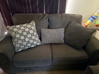Gray Fabric Loveseat with Throw Pillows