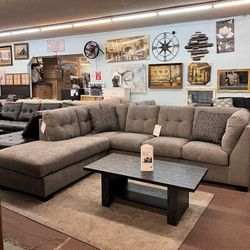 🔥 Hot Deal 🔥 Brand New 2pc Name Brand Sectional Couch $999, Finance Available, Delivery Available 