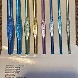 Crochet Hooks Complete Set