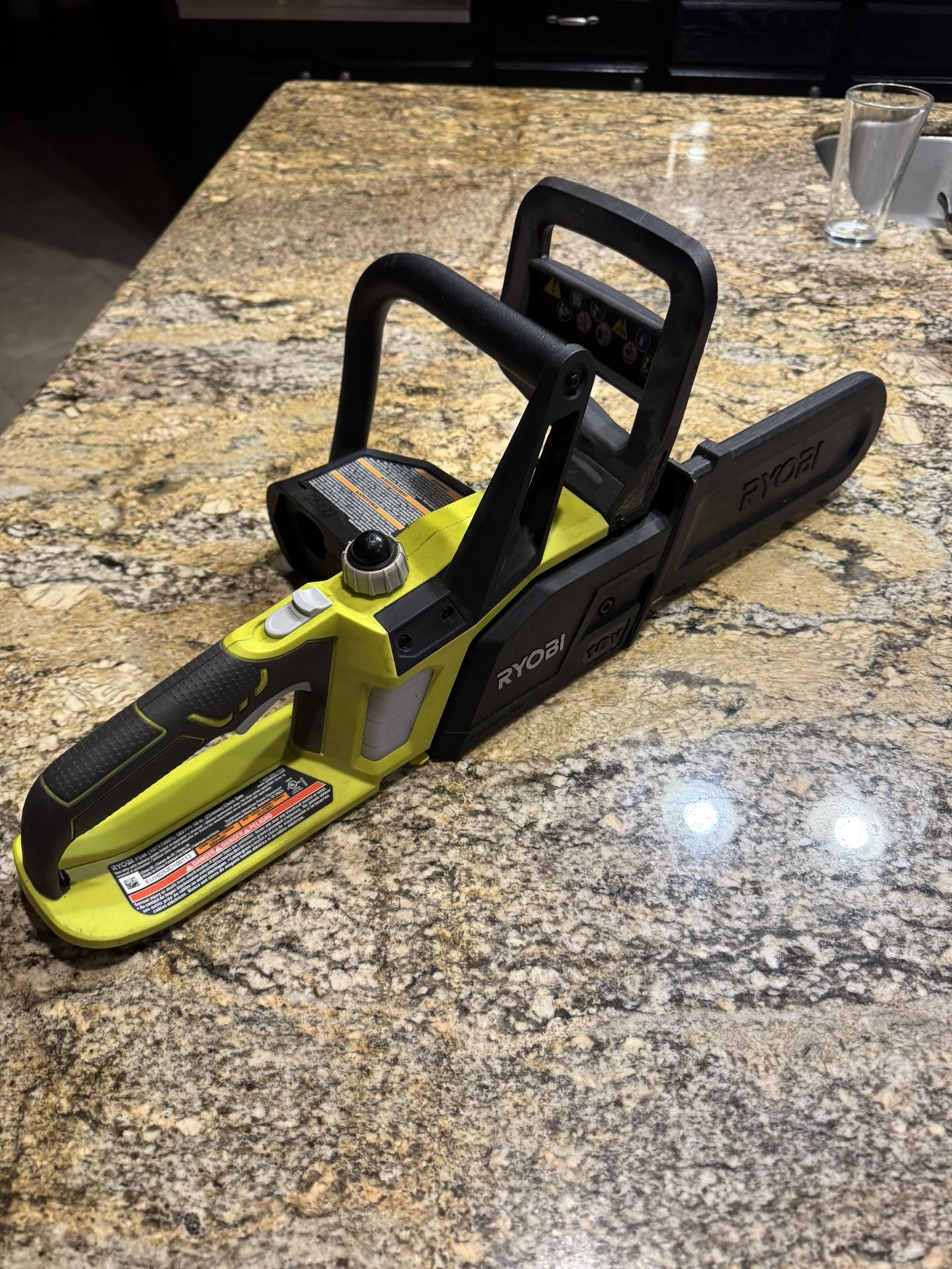 Ryobi ONE+ 18V 10 in. Cordless Battery Chainsaw P546 - TOOL ONLY