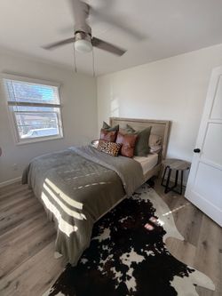 Modern Queen Bedroom Set – Bed Frame, Headboard, Dresser & Nightstands