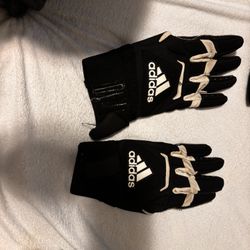 Adidas Offensive linemen gloves 