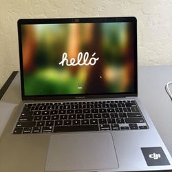 Apple MacBook Air (Good Deal) 