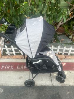 Cloud Plus Baby Stroller Black and White