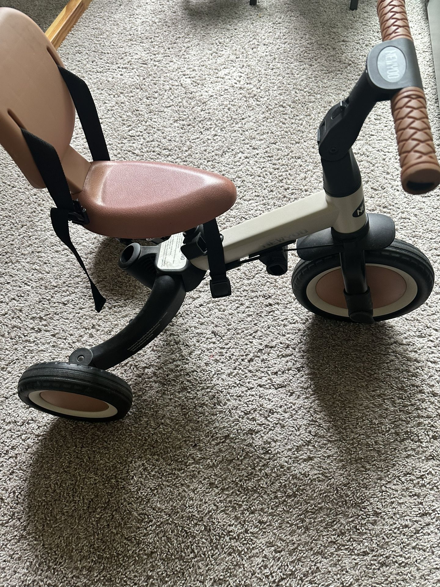 Newyoo 5 In 1 Tricycle