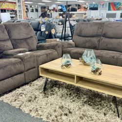 Gorgeous Chocolate Reclining Sofa&Loveseat With Free 55 In 4k TV Only $999