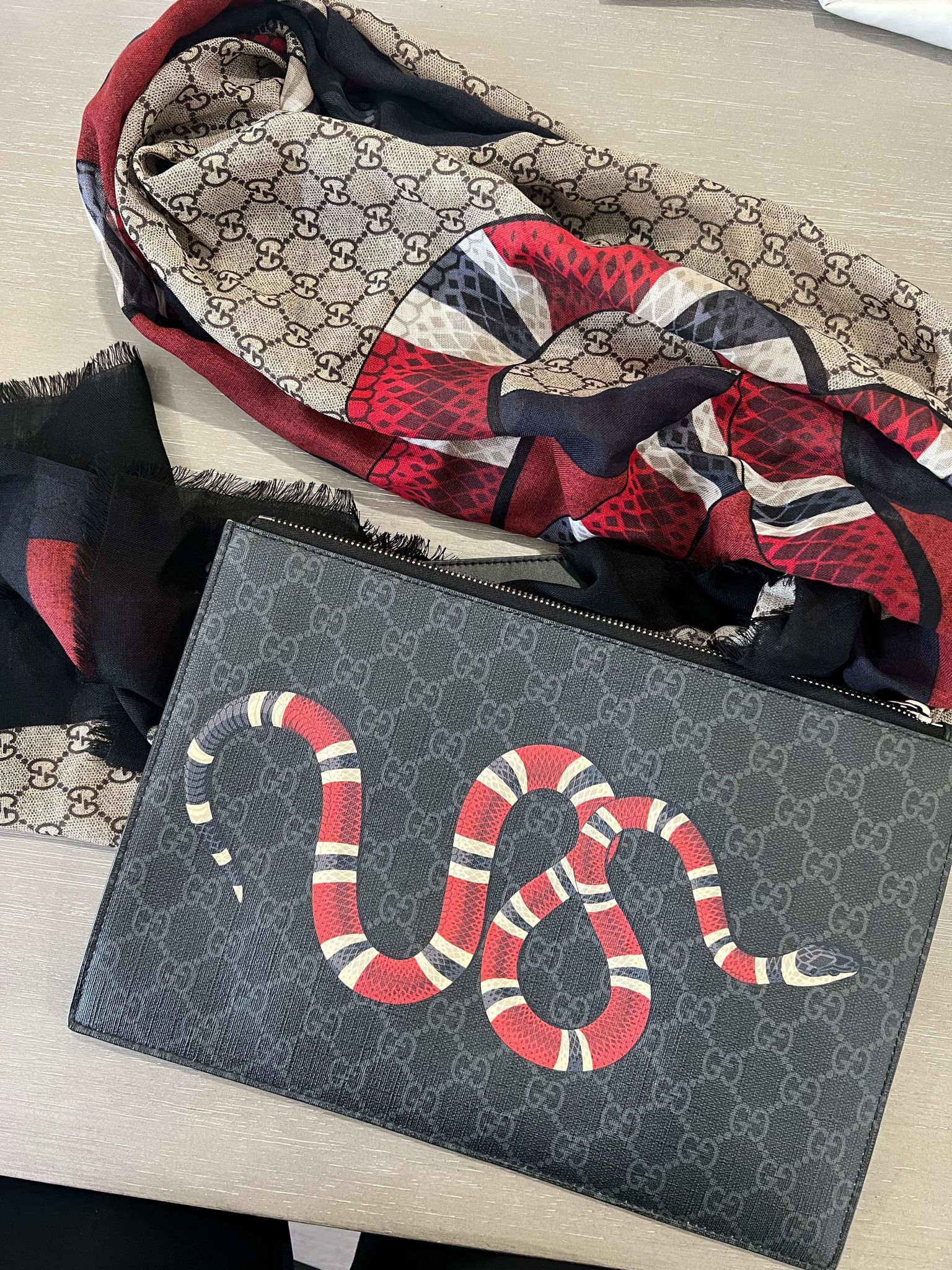 Gucci Evening Bag With Scarf 