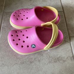 Kids Crocs Size 1