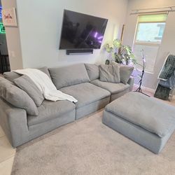 CloudForm Cloud Couch 4- Piece Modular Sectional & Ottoman