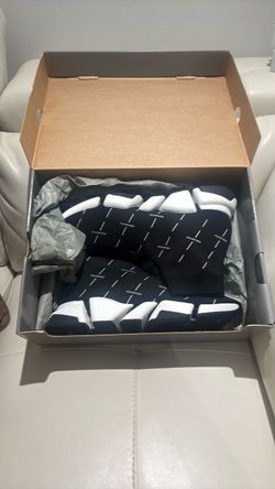 Balenciaga speed 12