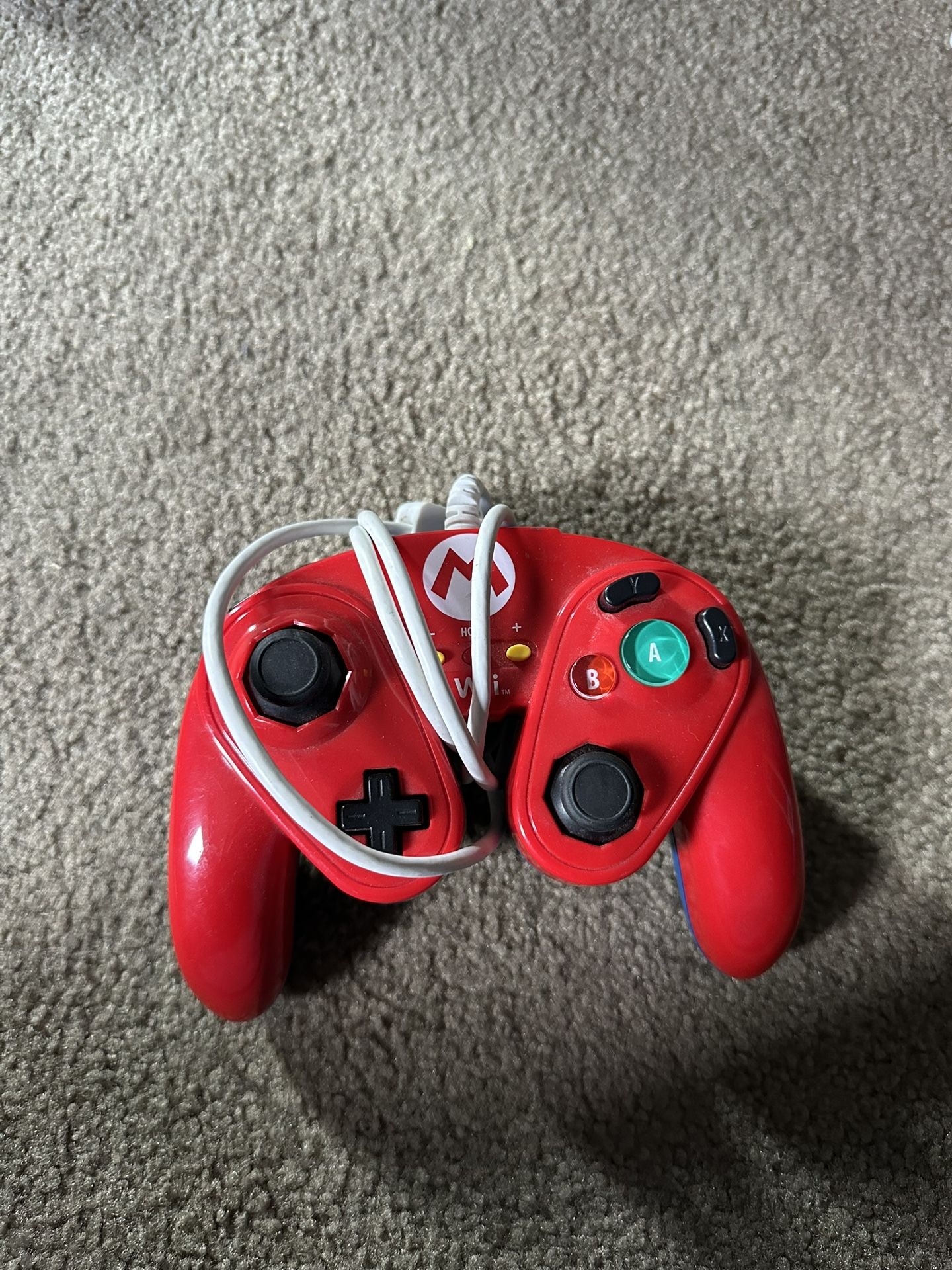 Nintendo Wii/Wii U Mario Controller Wired Fight Pad