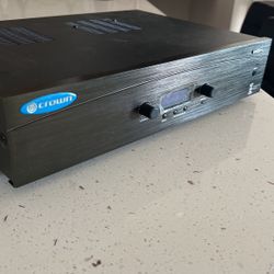 Crown Amplifier With Satellite Radio