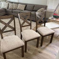 Dinning Table 