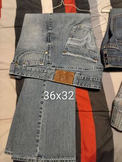 Men's Light Wash Jeans 36x32 or 35x34