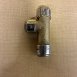 Three-Quarter Inch Push To Connect Slip Tee