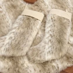 Pottery Barn (2) Faux Fur Stockings Holiday Christmas Ivory Beige 