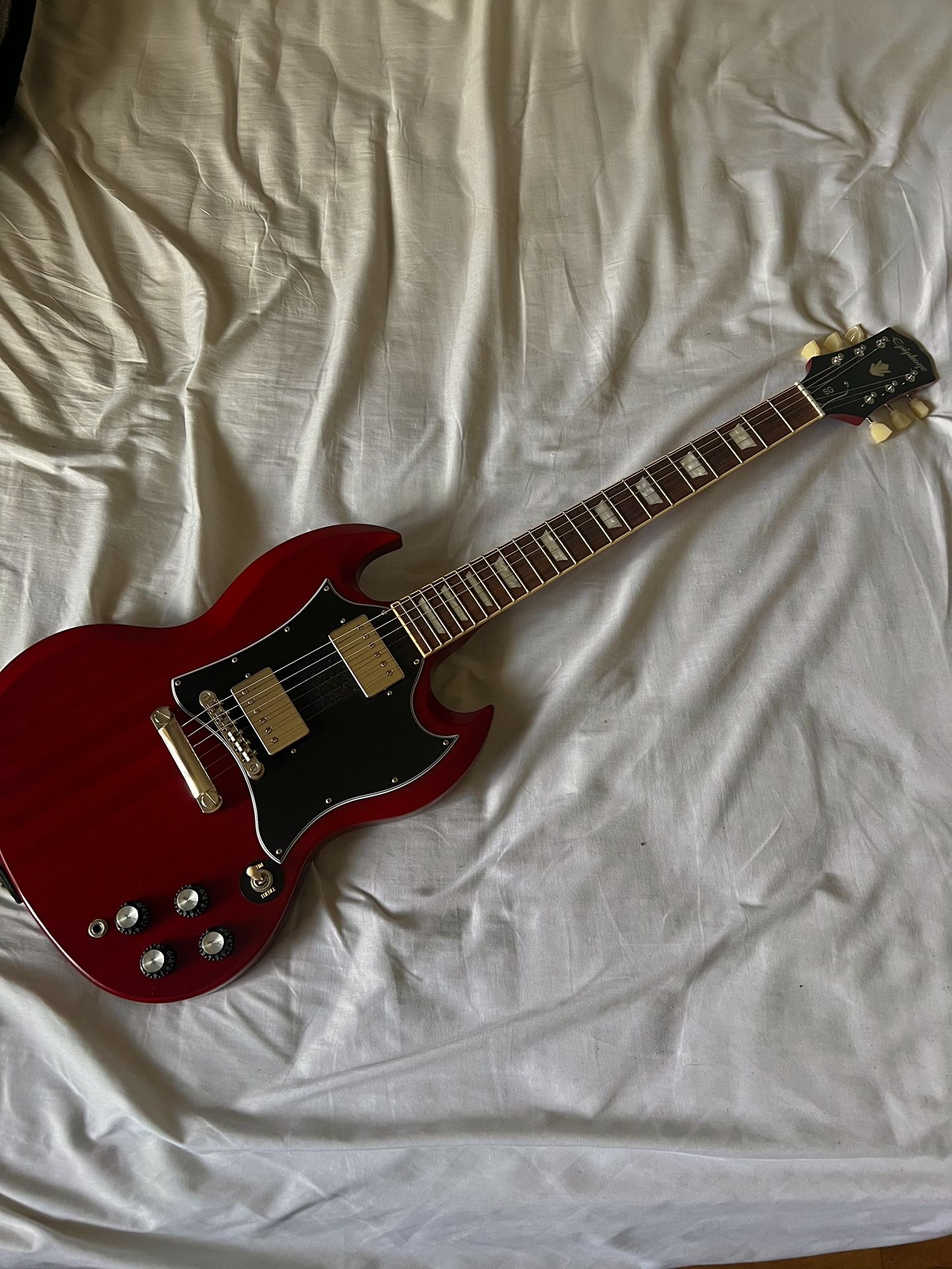 Epiphone SG Standard (2020) – Gibson USA ’61R Pickups – $250 FIRM