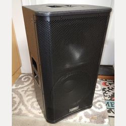 QSC KW122 Powered Speakers